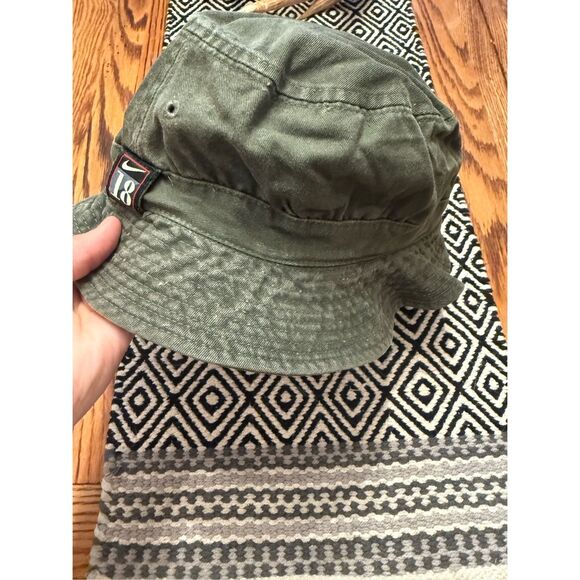 Nike Olive Green Bucket Hat - Picture 2 of 4